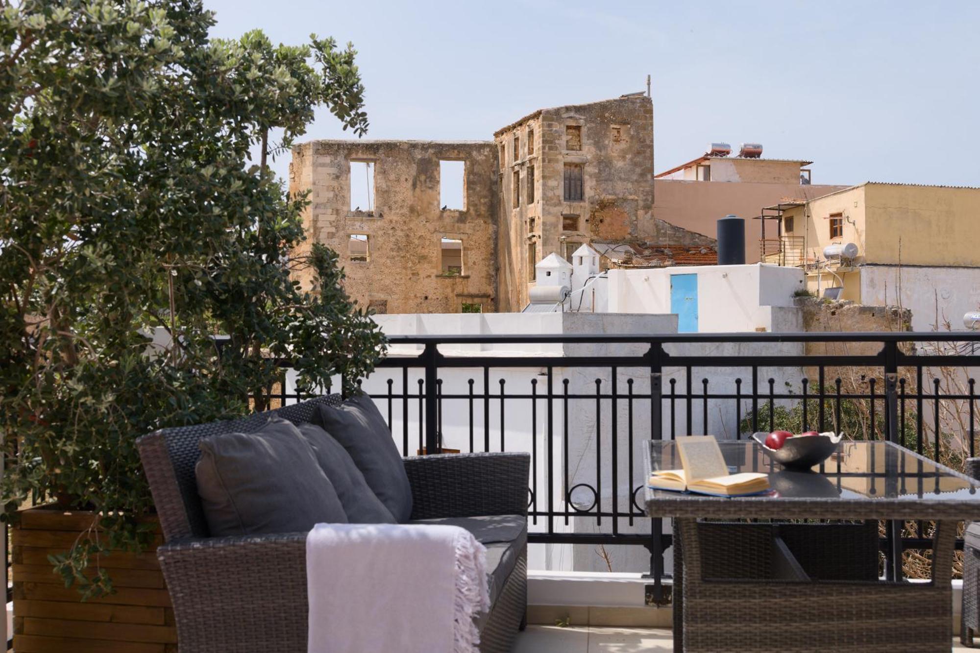 Nival Luxury Suites Chania  Bagian luar foto