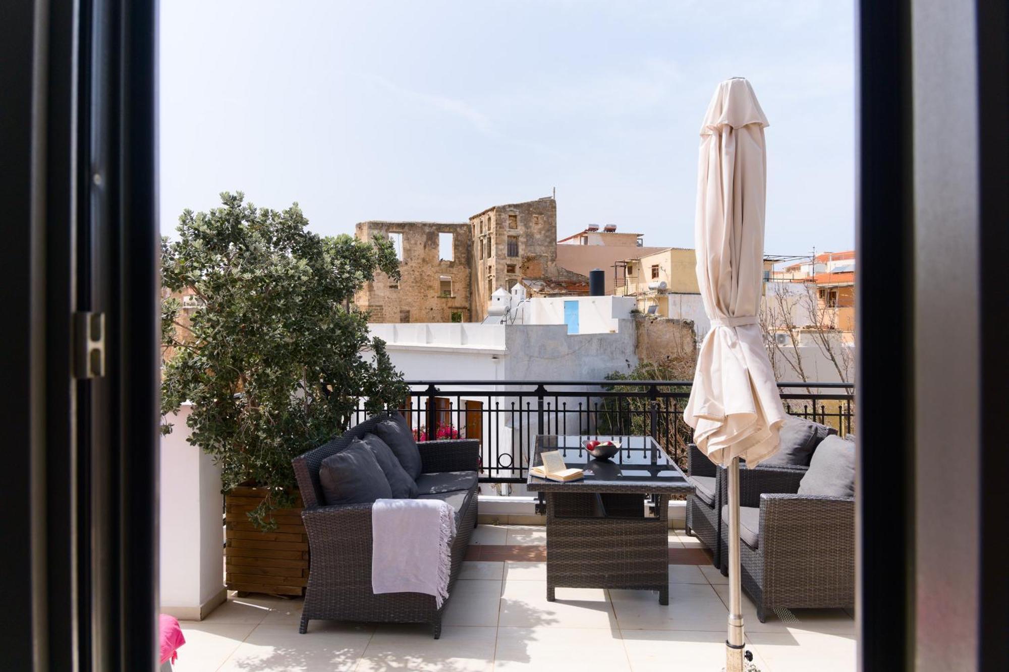 Nival Luxury Suites Chania  Bagian luar foto