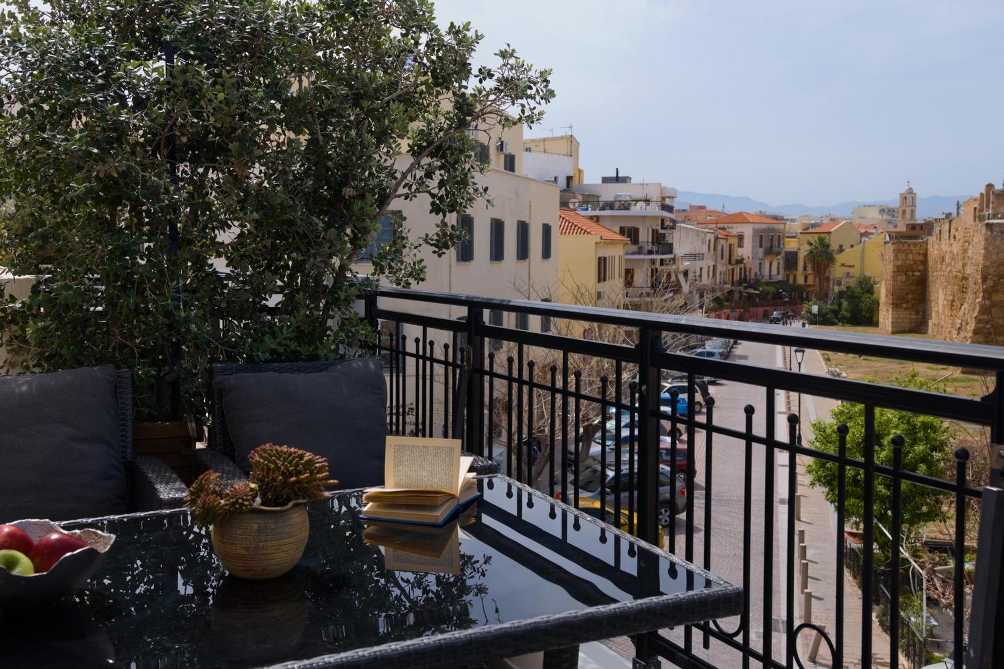 Nival Luxury Suites Chania  Bagian luar foto